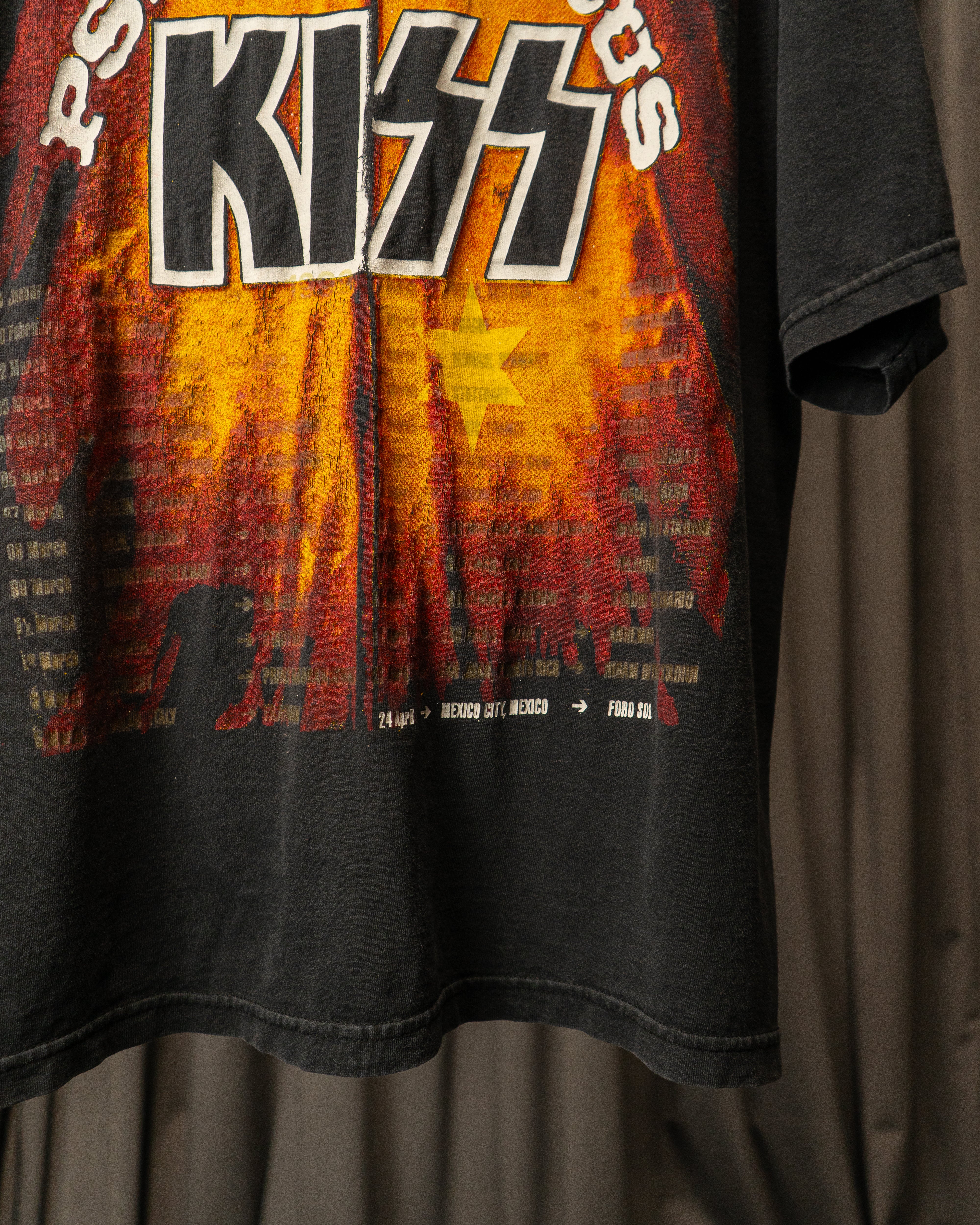 1998 Kiss "Psycho Circus" (Large)